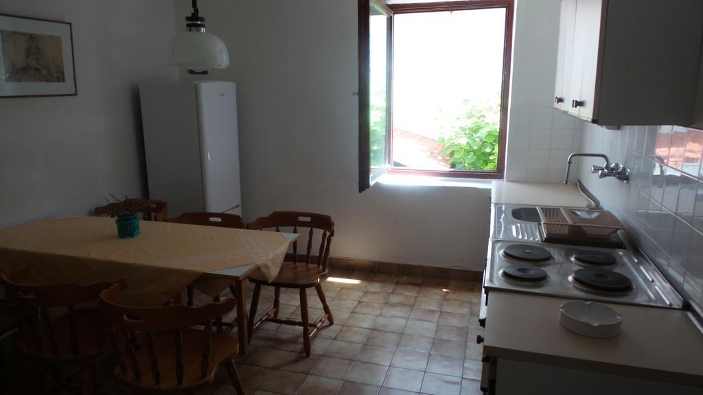 Tihana Apartments Jadranovo Rom bilde
