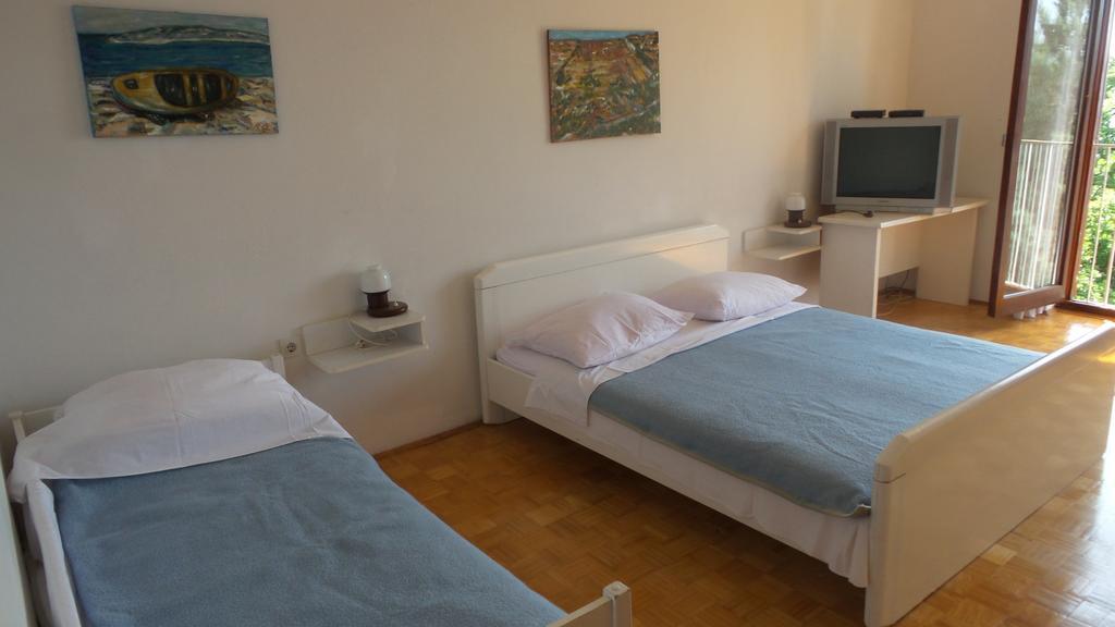 Tihana Apartments Jadranovo Rom bilde