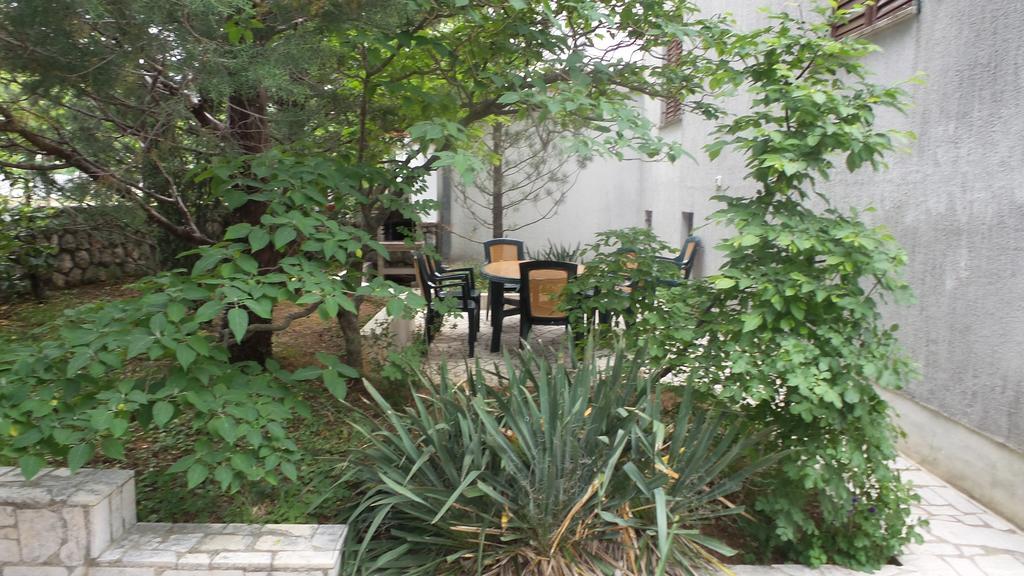 Tihana Apartments Jadranovo Rom bilde