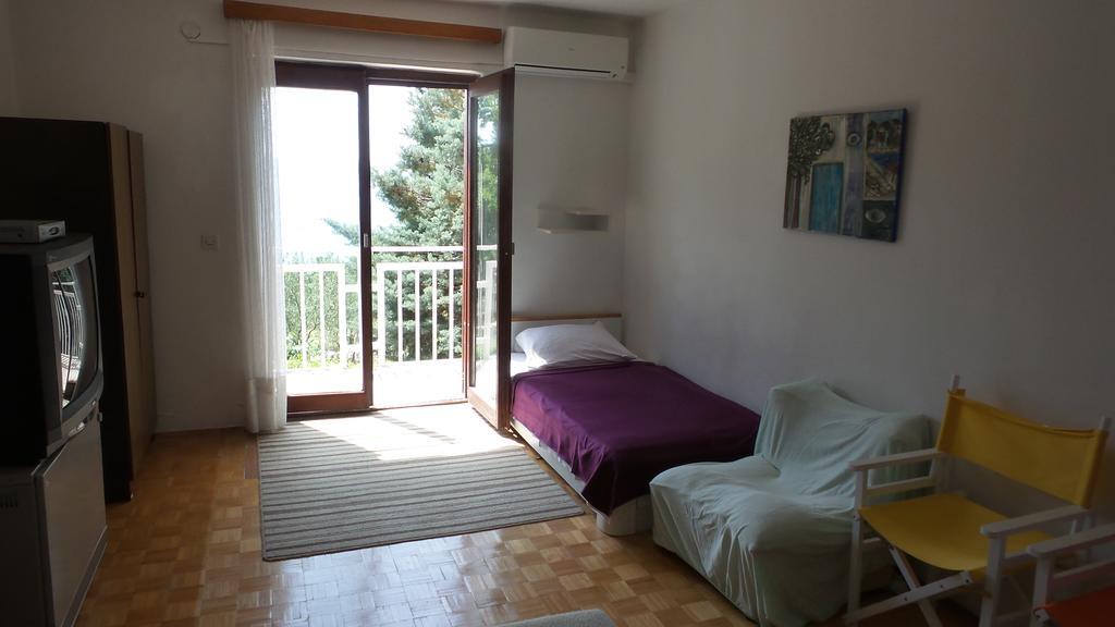 Tihana Apartments Jadranovo Rom bilde